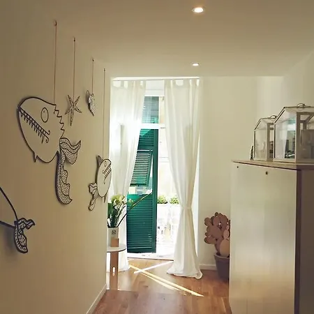 アフィッタカーメレ アルタマレア ゲストハウス ラ・スペツィア