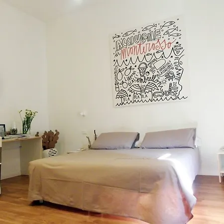 アフィッタカーメレ アルタマレア 3* ラ・スペツィア